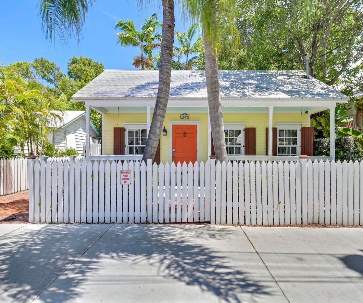 1019 Whitehead St, Key West cottage